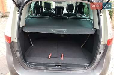 Минивэн Renault Grand Scenic 2013 в 