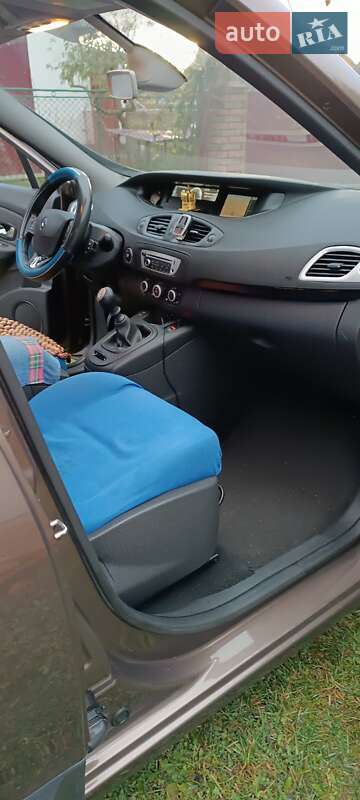 Мінівен Renault Grand Scenic 2013 в Івано-Франківську