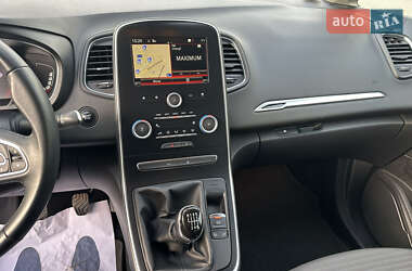Мінівен Renault Grand Scenic 2017 в 