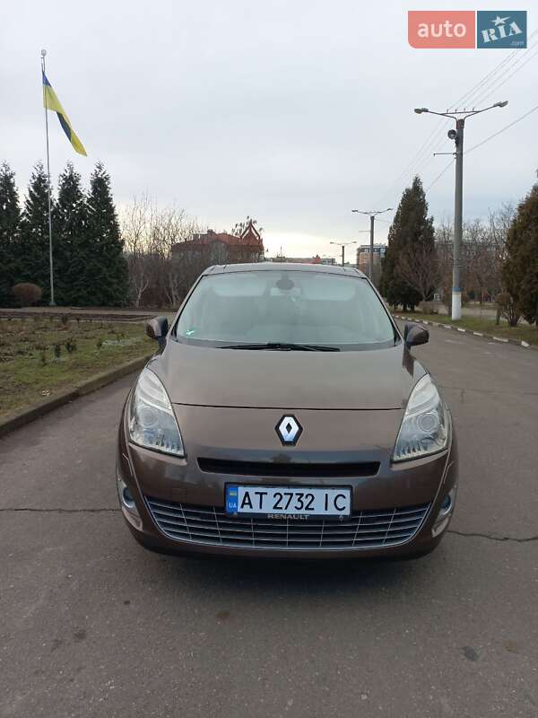 Минивэн Renault Grand Scenic 2009 в Калуше