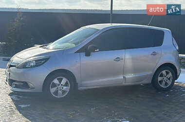 Минивэн Renault Grand Scenic 2012 в 