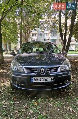Минивэн Renault Grand Scenic 2008 в 