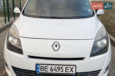 Минивэн Renault Grand Scenic 2010 в 