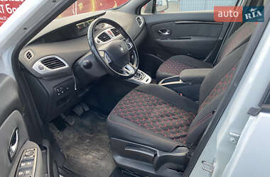 Минивэн Renault Grand Scenic 2010 в 