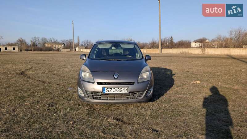 Мінівен Renault Grand Scenic 2010 в Дніпрі
