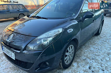 Минивэн Renault Grand Scenic 2010 в Нежине