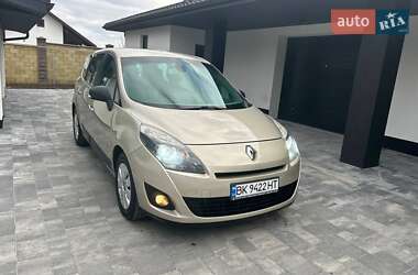 Минивэн Renault Grand Scenic 2009 в Ровно