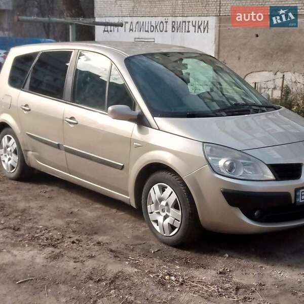 Renault Grand Scenic 2008