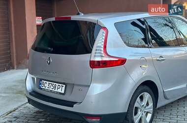 Мінівен Renault Grand Scenic 2011 в Стрию