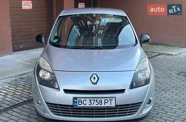 Мінівен Renault Grand Scenic 2011 в Стрию