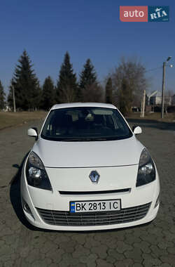 Мінівен Renault Grand Scenic 2011 в Дубні