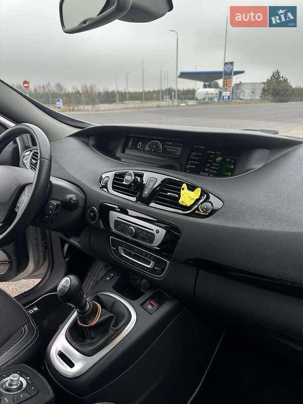 Минивэн Renault Grand Scenic 2016 в Дубровице