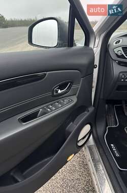 Мінівен Renault Grand Scenic 2016 в 