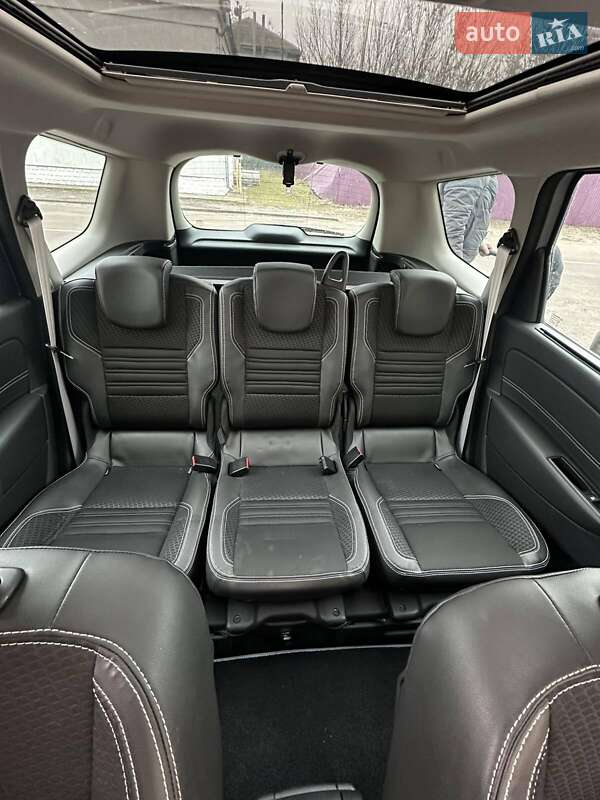 Минивэн Renault Grand Scenic 2016 в Дубровице