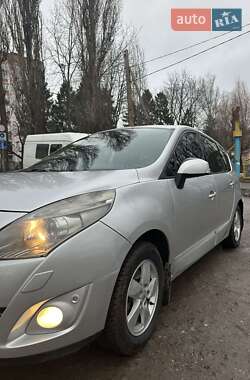 Мінівен Renault Grand Scenic 2011 в Хмельницькому