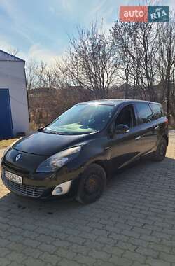 Мінівен Renault Grand Scenic 2011 в Чернівцях