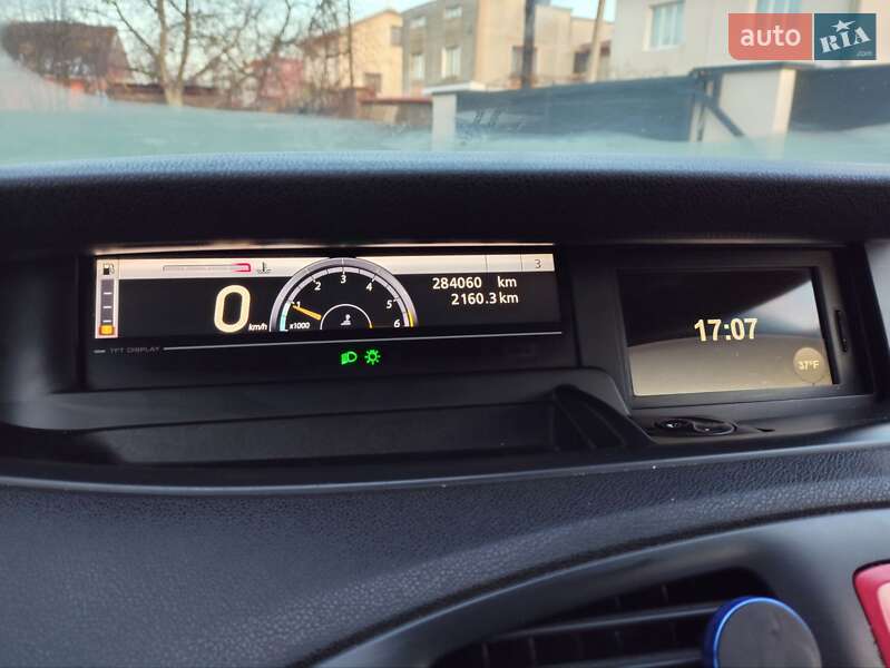 Минивэн Renault Grand Scenic 2010 в Ивано-Франковске фото 20 Минивэн Renault Grand Scenic 2010 в Ивано-Франковске