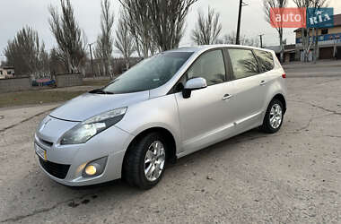 Минивэн Renault Grand Scenic 2011 в Кривом Роге