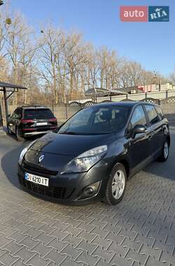 Мінівен Renault Grand Scenic 2010 в Чернівцях