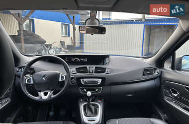 Минивэн Renault Grand Scenic 2012 в 