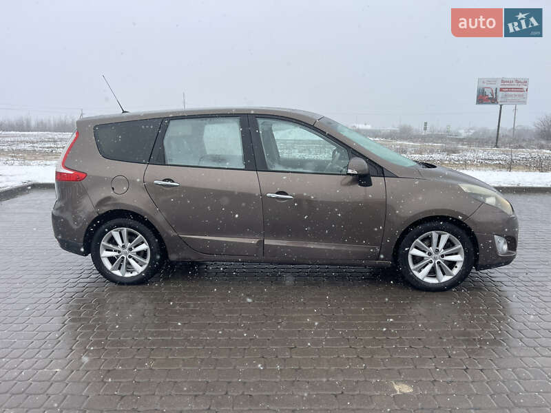 Мінівен Renault Grand Scenic 2009 в Львові