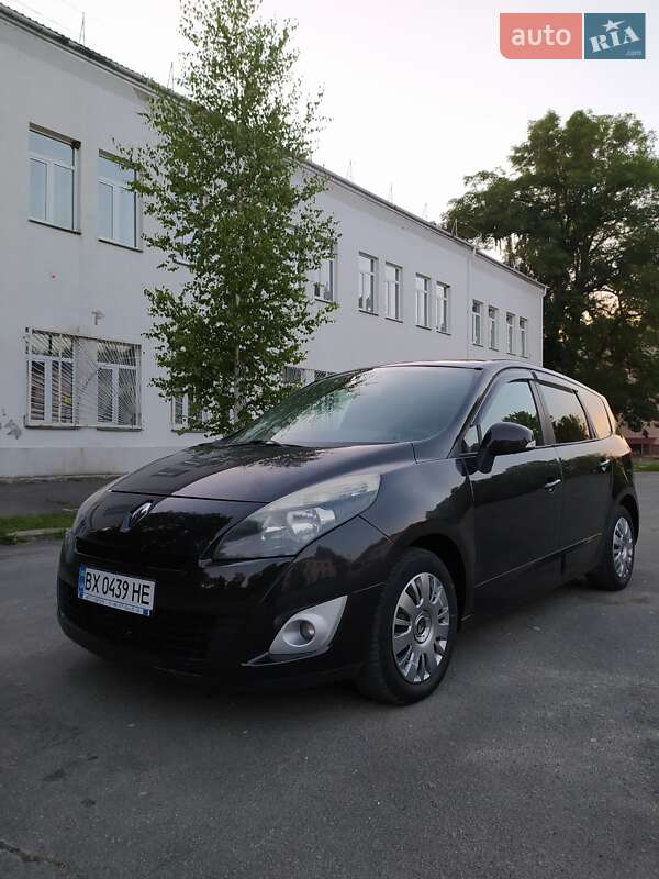 Мінівен Renault Grand Scenic 2010 в Городку