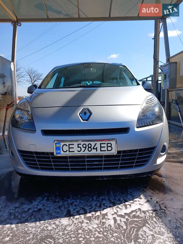 Мінівен Renault Grand Scenic 2010 в Хотині