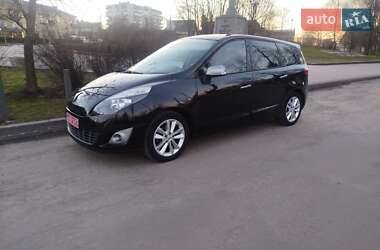 Мінівен Renault Grand Scenic 2011 в 