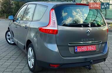Мінівен Renault Grand Scenic 2012 в 