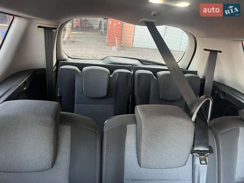 Минивэн Renault Grand Scenic 2012 в Черновцах