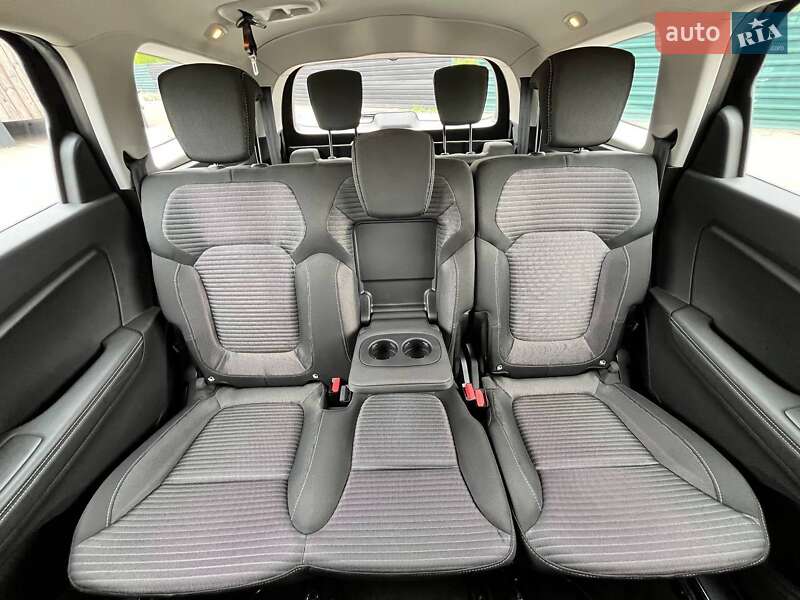 Минивэн Renault Grand Scenic 2017 в Киеве