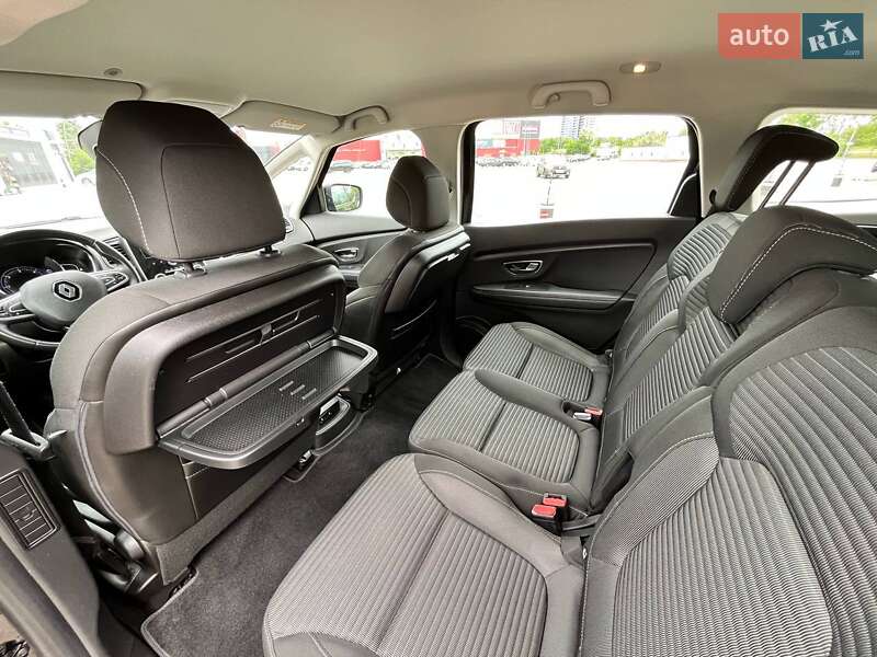 Минивэн Renault Grand Scenic 2017 в Киеве
