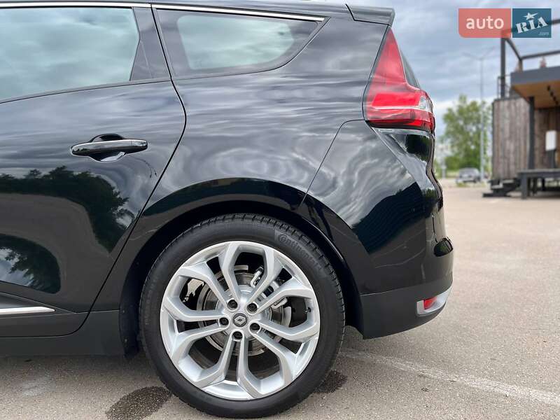 Минивэн Renault Grand Scenic 2017 в Киеве