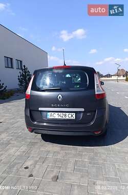 Минивэн Renault Grand Scenic 2010 в 