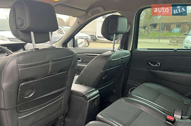 Минивэн Renault Grand Scenic 2011 в 
