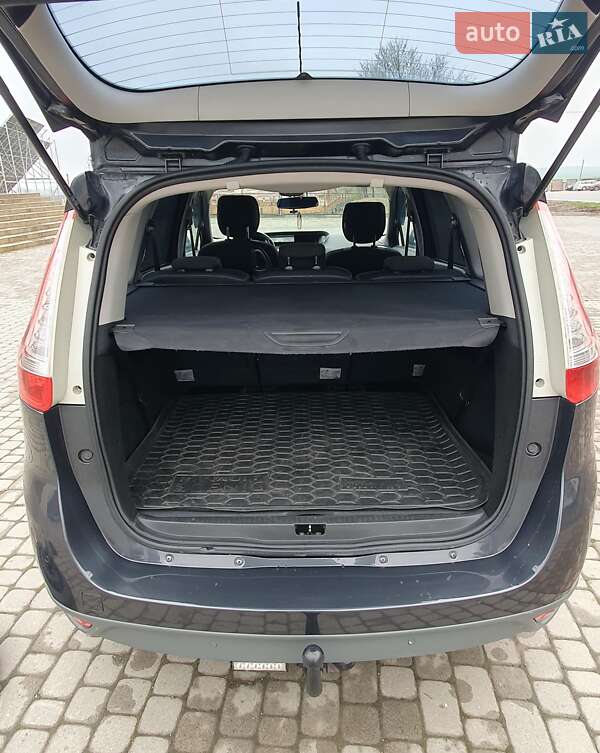 Минивэн Renault Grand Scenic 2010 в Снятине