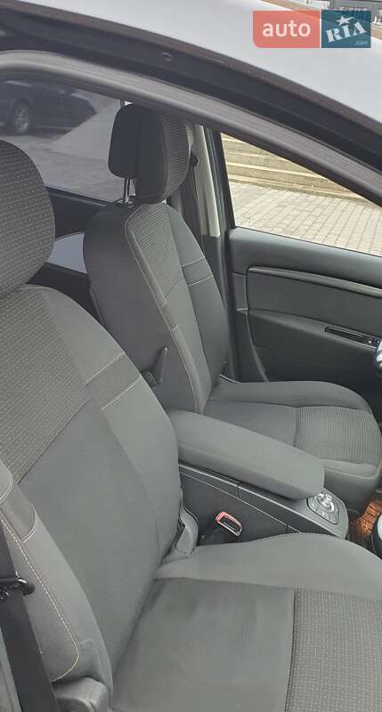 Минивэн Renault Grand Scenic 2010 в Снятине