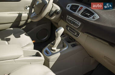 Мінівен Renault Grand Scenic 2010 в 
