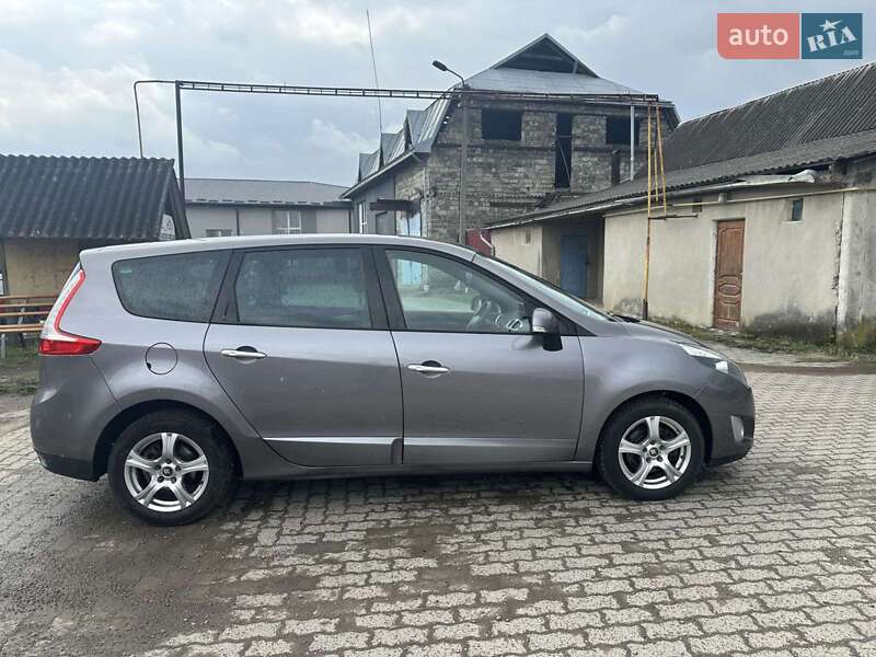 Мінівен Renault Grand Scenic 2011 в Калуші фото 6 Мінівен Renault Grand Scenic 2011 в Калуші