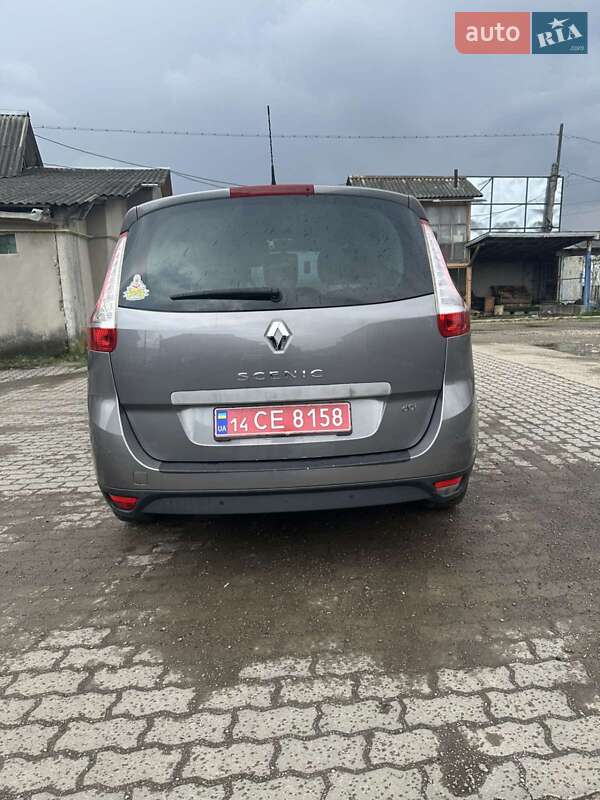 Мінівен Renault Grand Scenic 2011 в Калуші фото 25 Мінівен Renault Grand Scenic 2011 в Калуші