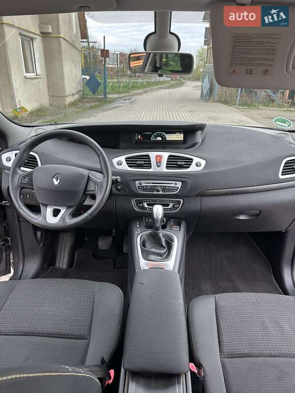 Мінівен Renault Grand Scenic 2011 в Калуші фото 29 Мінівен Renault Grand Scenic 2011 в Калуші