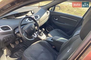 Минивэн Renault Grand Scenic 2009 в 