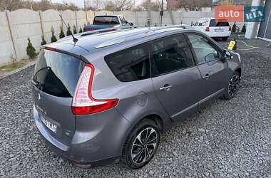 Мінівен Renault Grand Scenic 2015 в 