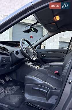 Мінівен Renault Grand Scenic 2015 в 