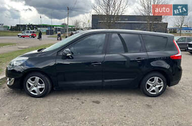 Минивэн Renault Grand Scenic 2012 в 