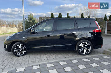 Мінівен Renault Grand Scenic 2012 в 