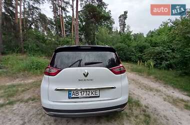 Минивэн Renault Grand Scenic 2016 в 