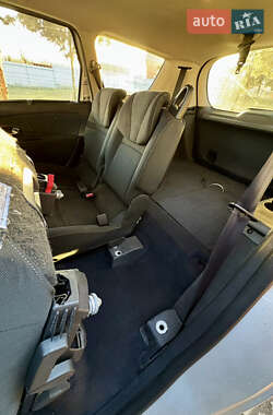 Мінівен Renault Grand Scenic 2009 в 