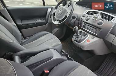 Минивэн Renault Grand Scenic 2006 в 