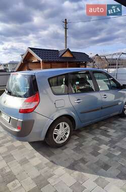Минивэн Renault Grand Scenic 2006 в 